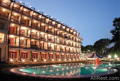 Astoria Beach Hotel 3